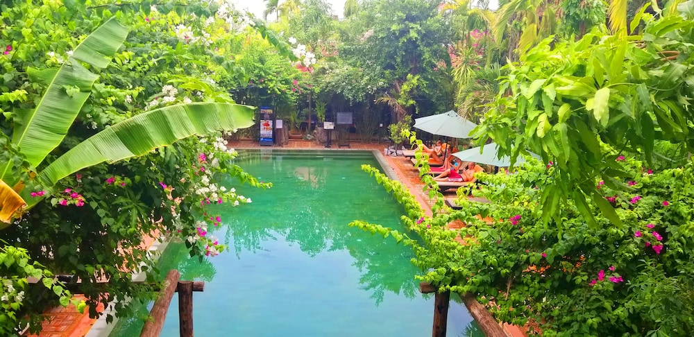 La Niche d Angkor Boutique Hotel 63/71