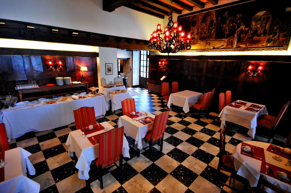 Grand Hotel de L Abbaye 36/50