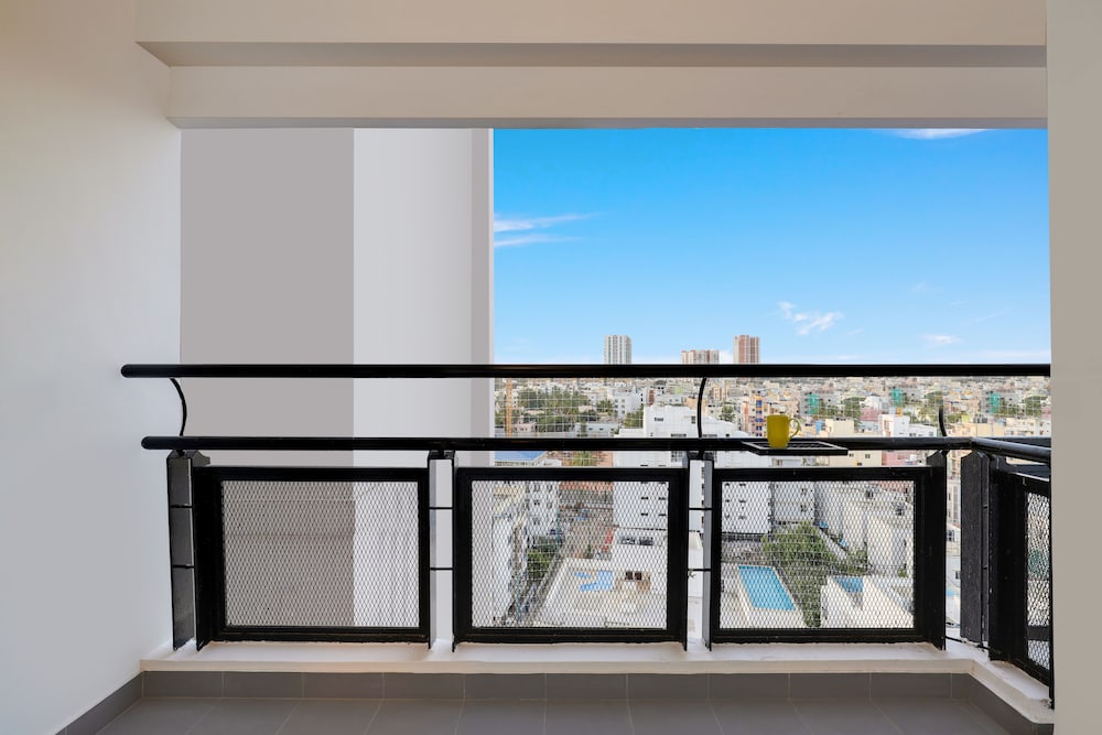 Royal Orchid Suites 10/58