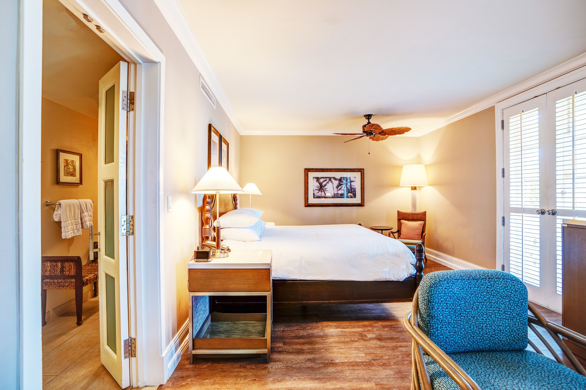 Spa, Junior Suite, King Bed, Sofa