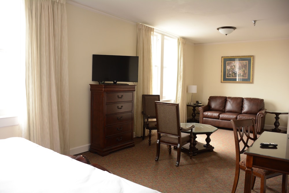 Hotel Bentley 38/50