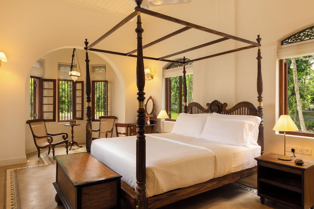 Room at Jetwing Wahawa Walauwa, A Luxury Reserve, Mahapitiya