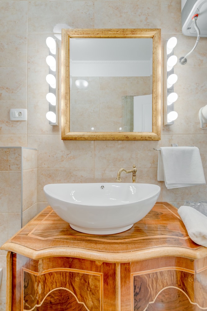 Le Monde Luxury Accommodation 56/63