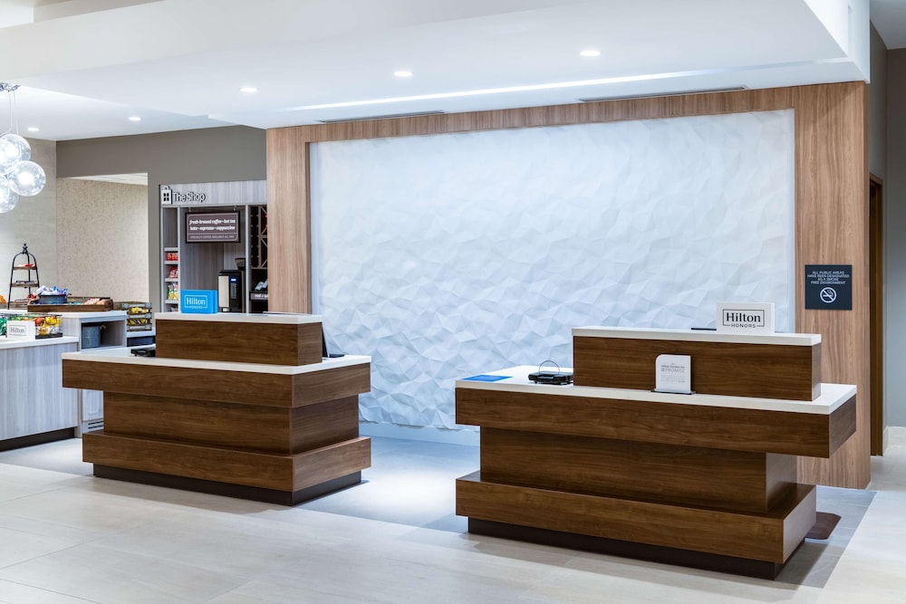 Hilton Garden Inn Longmont 8/42