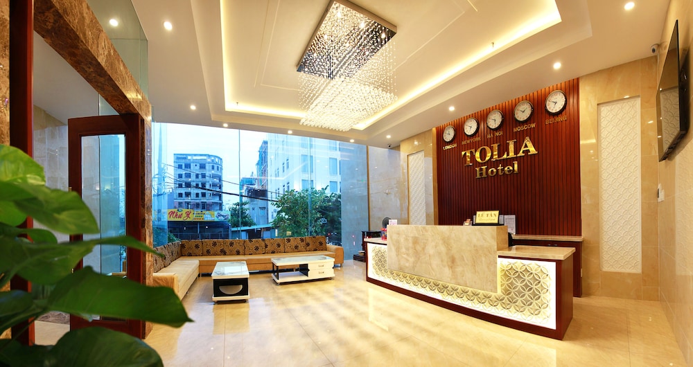 May Beach Hotel 7/43