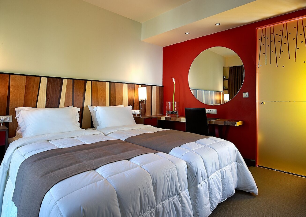 Lato Annex Boutique Rooms 16/36