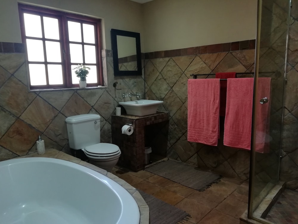 Dublin Guest Lodge 44/50