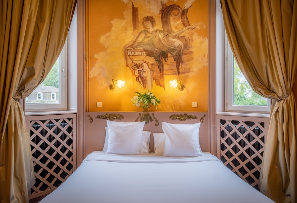 CHATEAU DES REYNATS 4/50