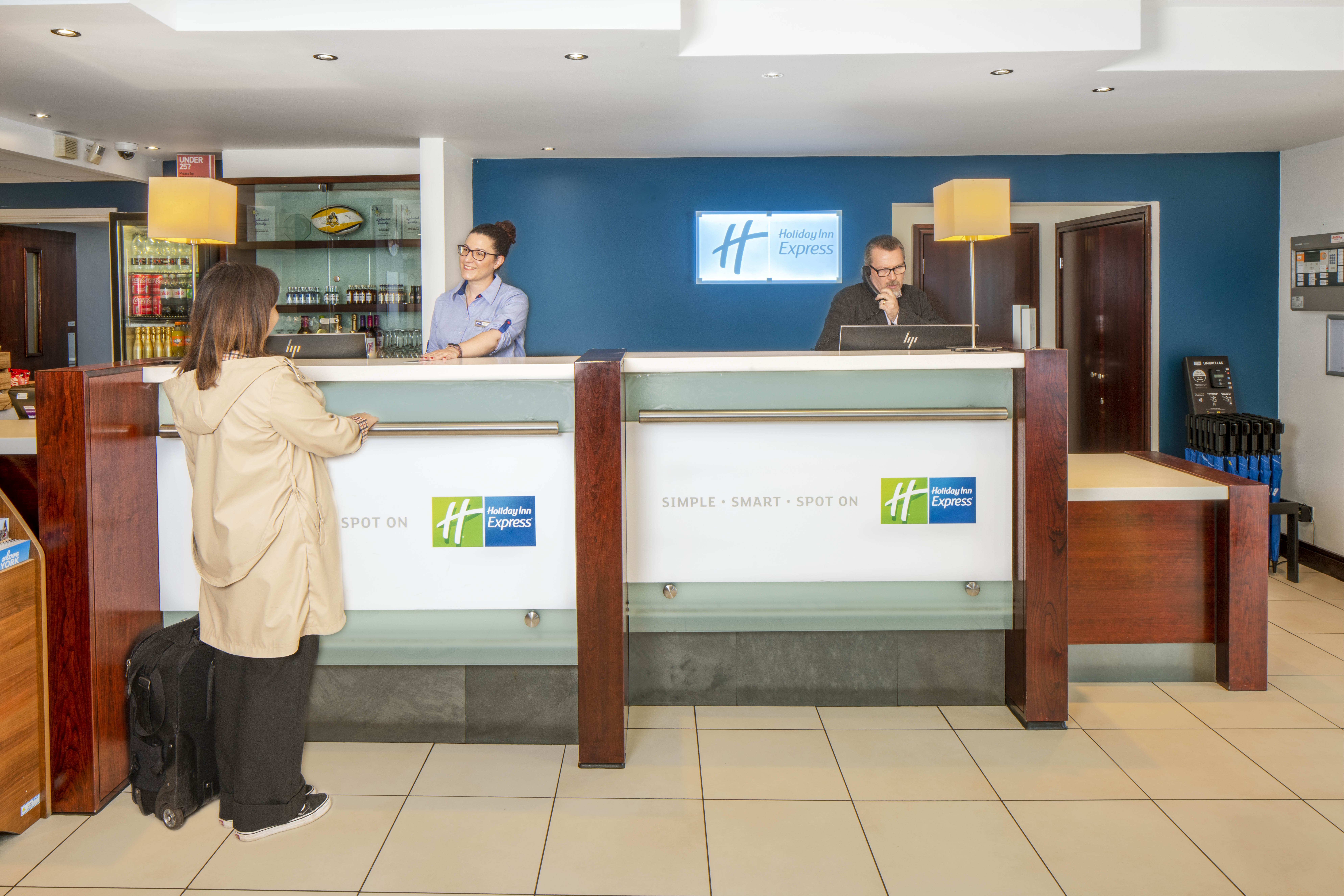 HOLIDAY INN EXPRESS YORK 8/72