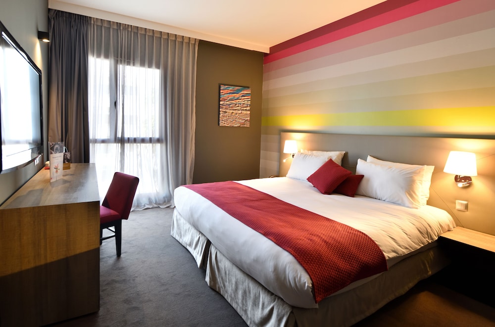 SUPERIOR, TWIN BEDS