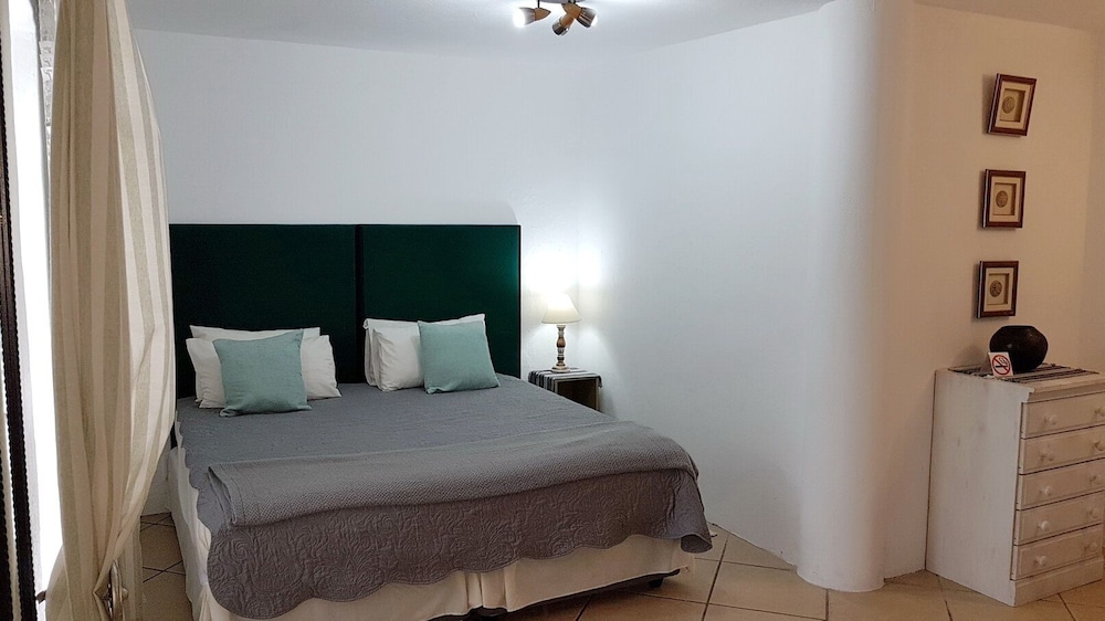 1 BEDROOM, COMFORT, DOUBLE BED, POOL ACCESS