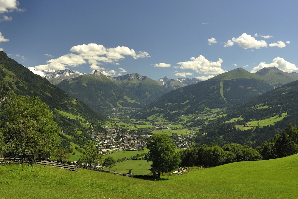 Hotel Das Gastein 43/49