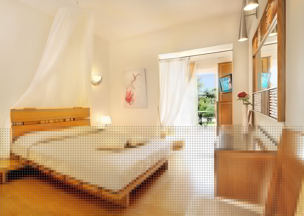 ANTIGONI BEACH HOTEL 51/85