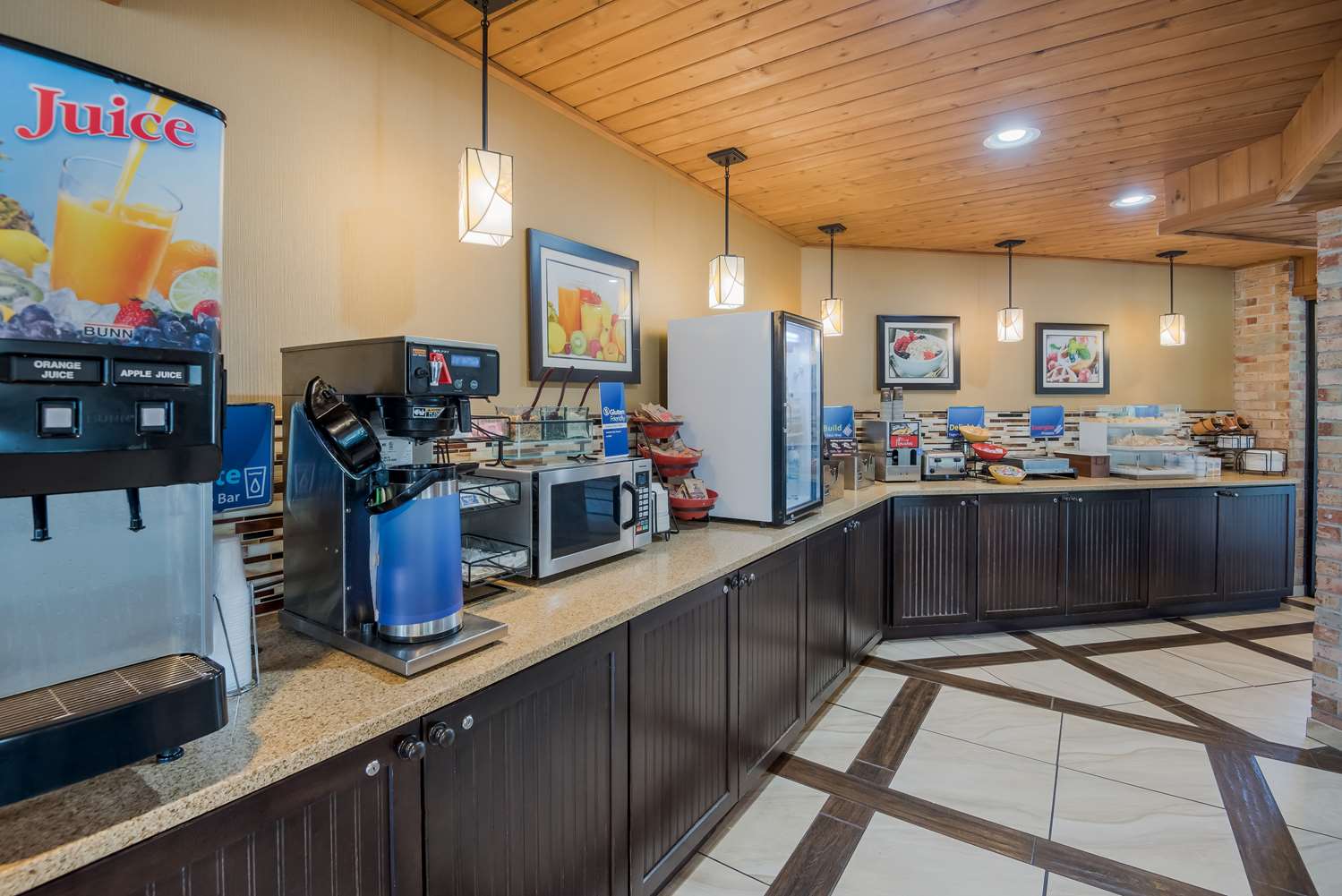 BEST WESTERN SYCAMORE INN 26/27