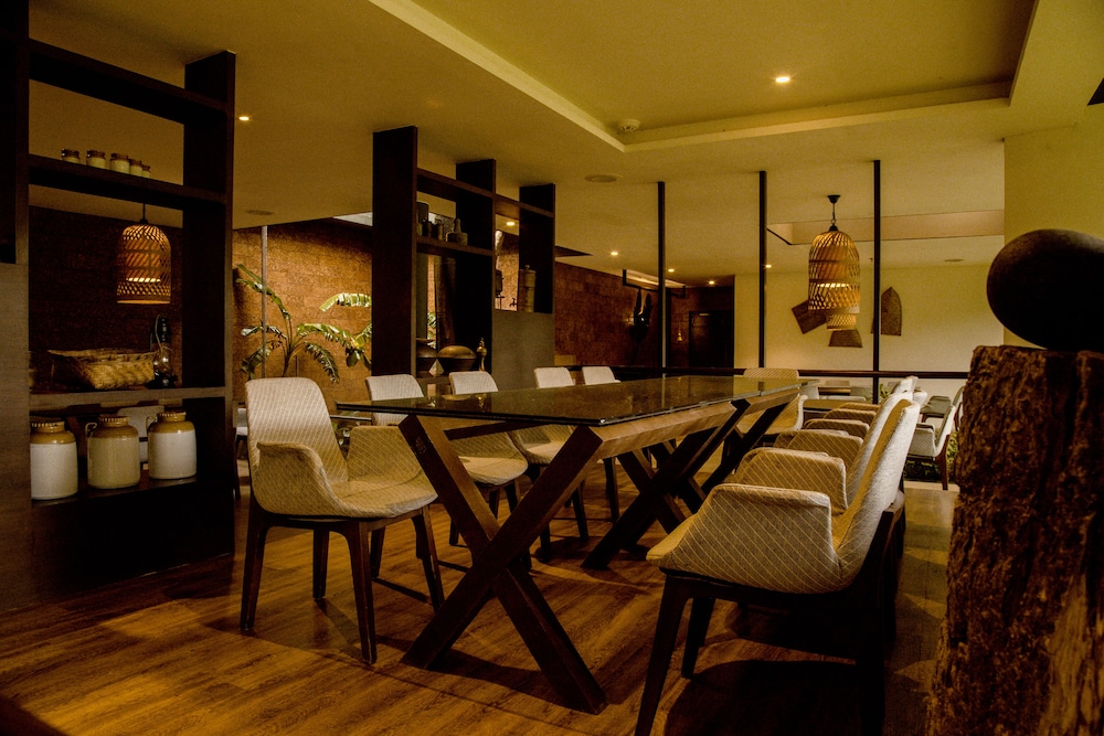 The Ibnii Spa Resort 32/48