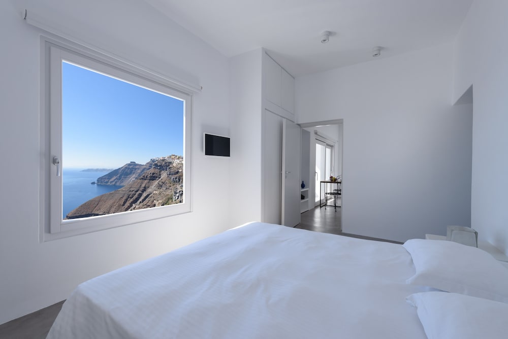 ARIA SUITES 10/50
