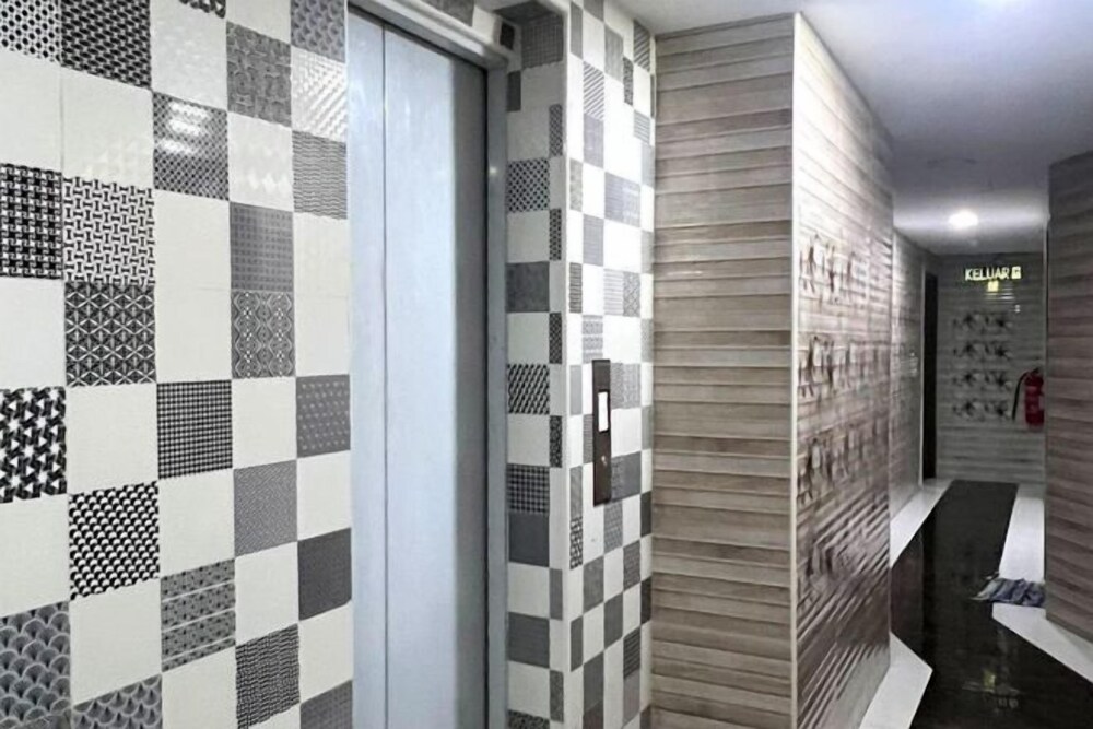 Ark Taman Melawati Hotel 32/32