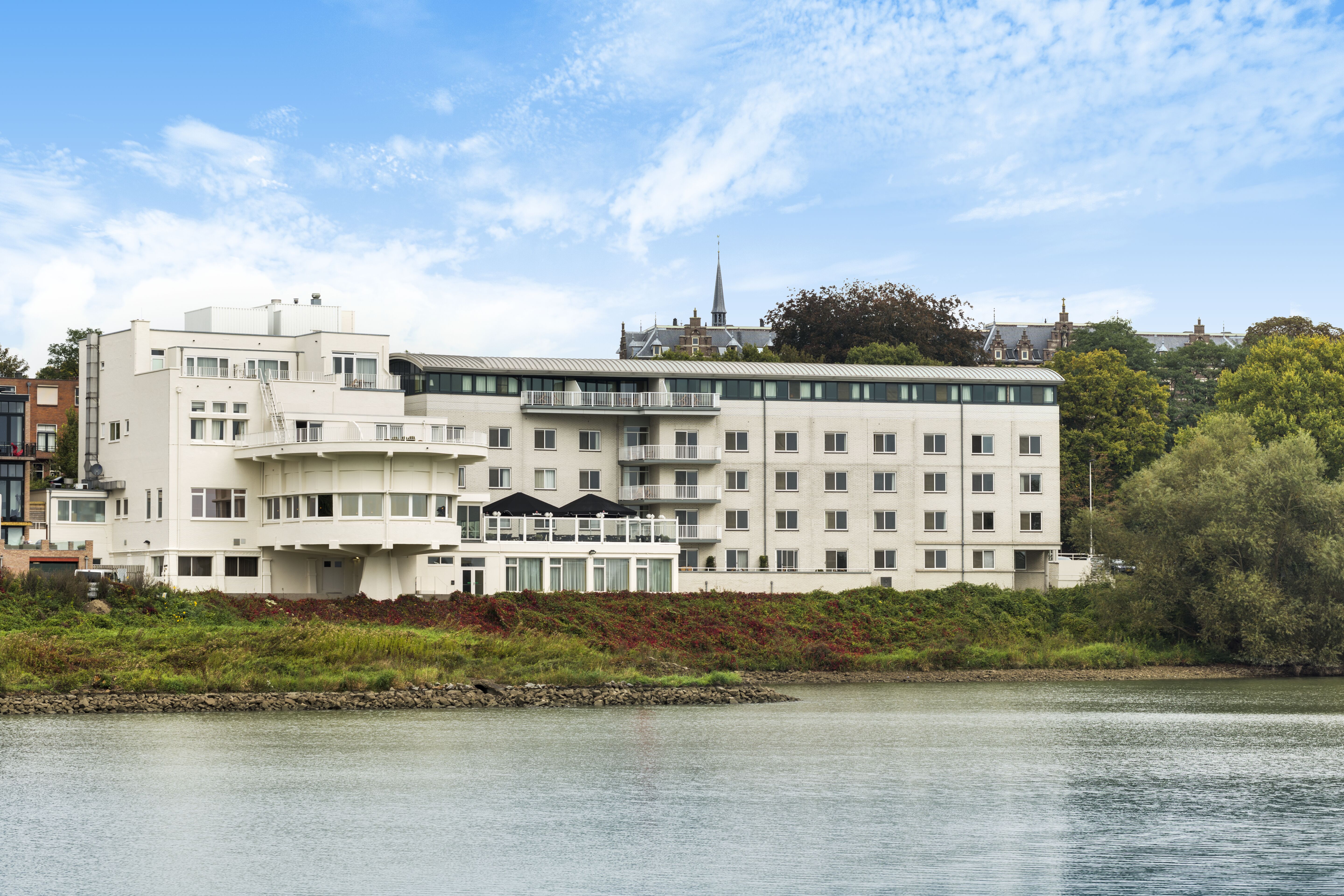 Nh Rijnhotel 1/48