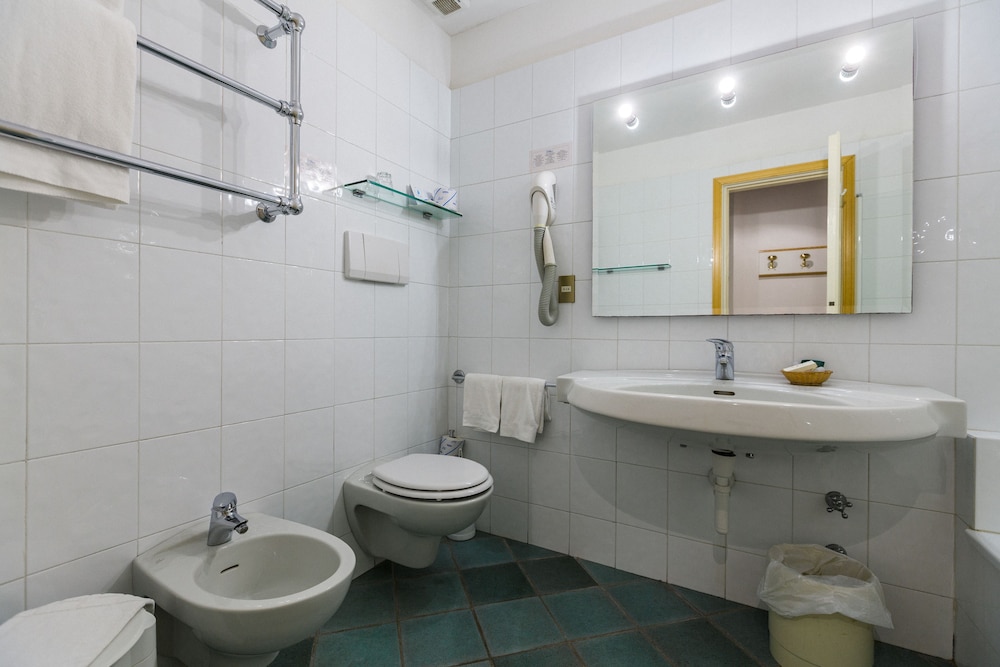 Hotel L Approdo 23/78