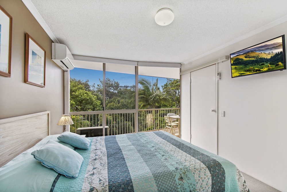 3 BEDROOMS, PENTHOUSE