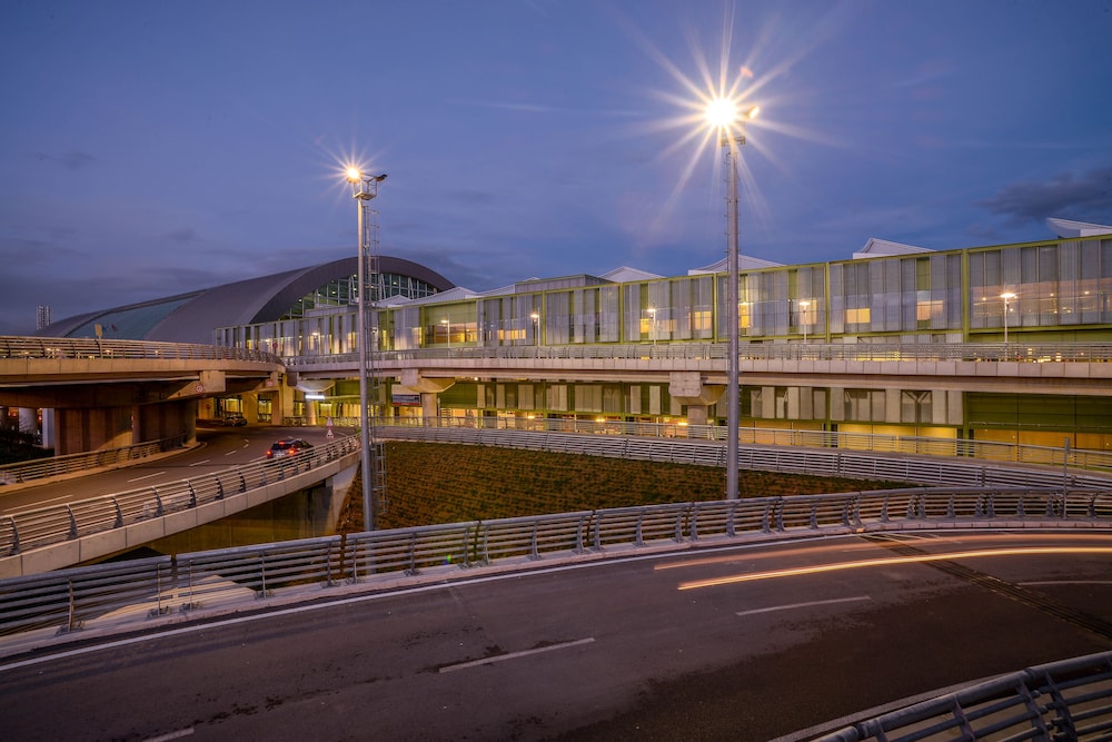 Tav Airport Hotels Izmir 46/46