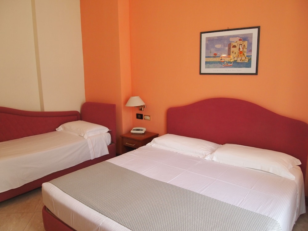 Piccolo Hotel 21/56
