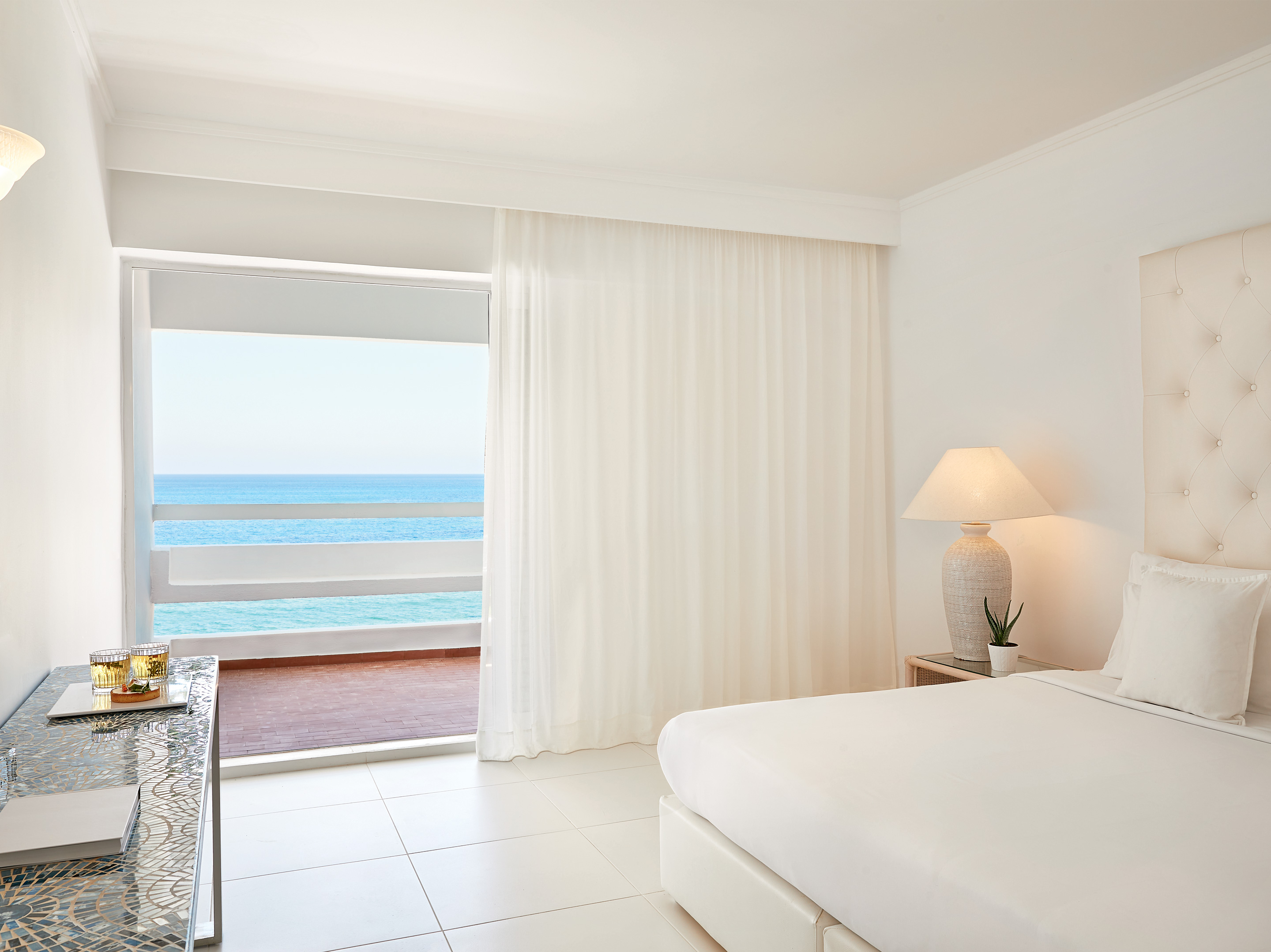 Room, Double or Twin Bed, Sea View
