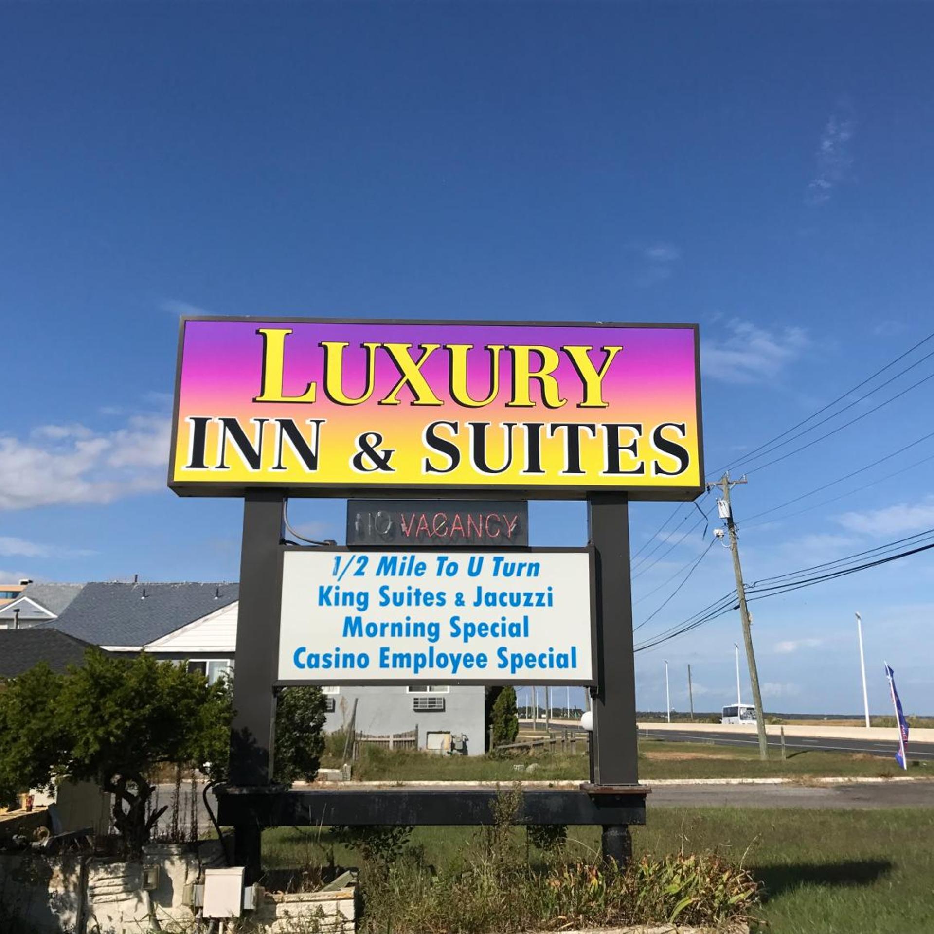 Luxury Inn 1/26