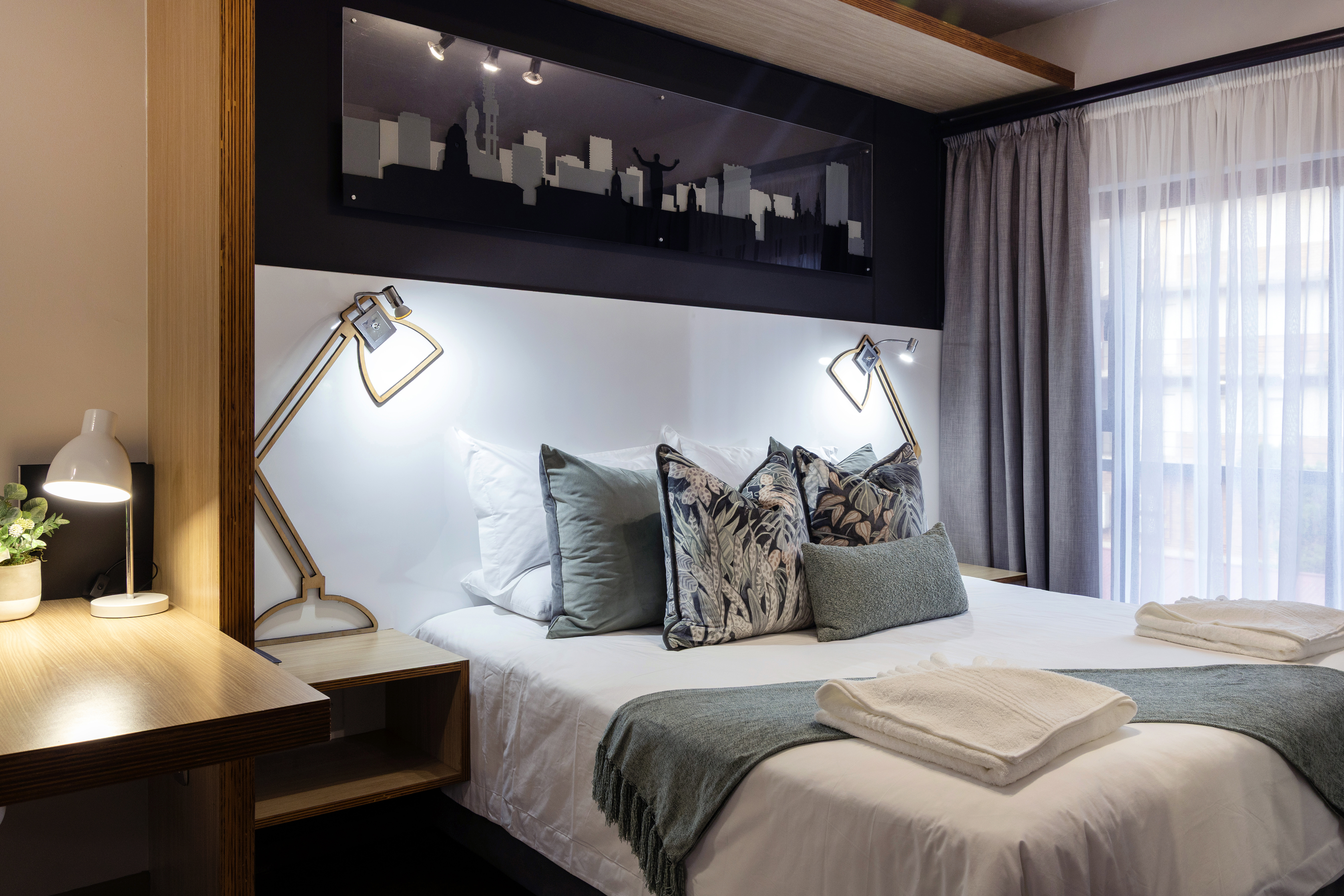 1 Bedroom, Luxury, Apartment