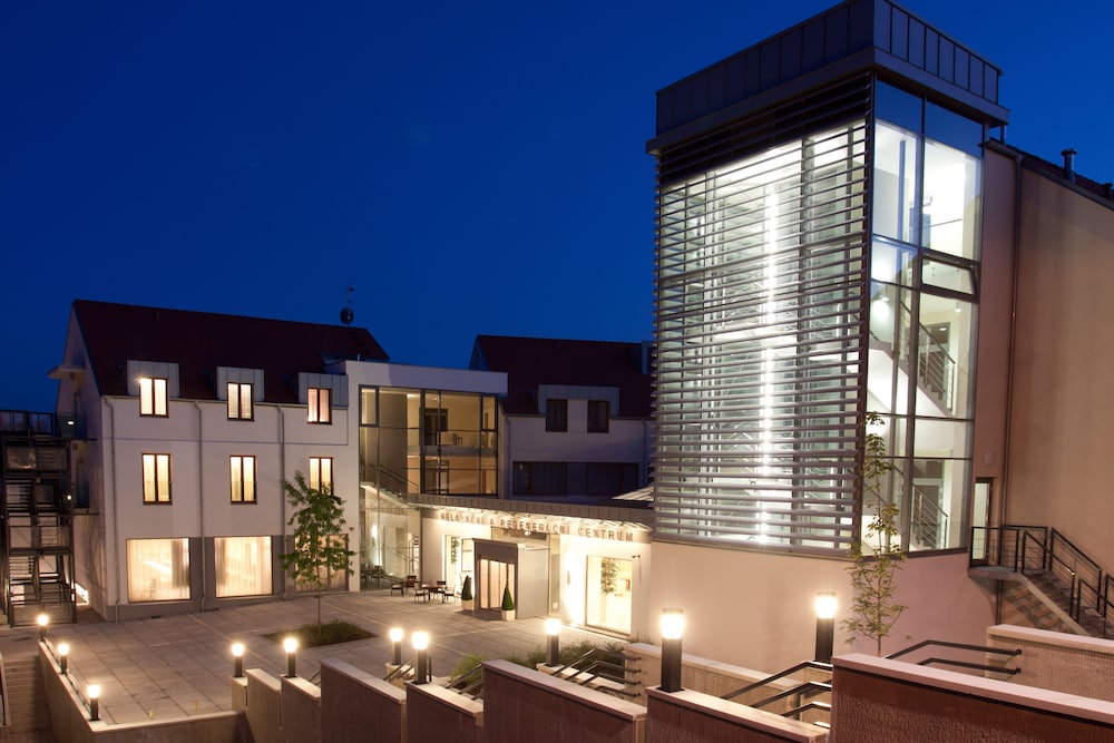 Wellness Hotel Diamant (ex Relaxacni A Regeneracni Centrum) 3/50