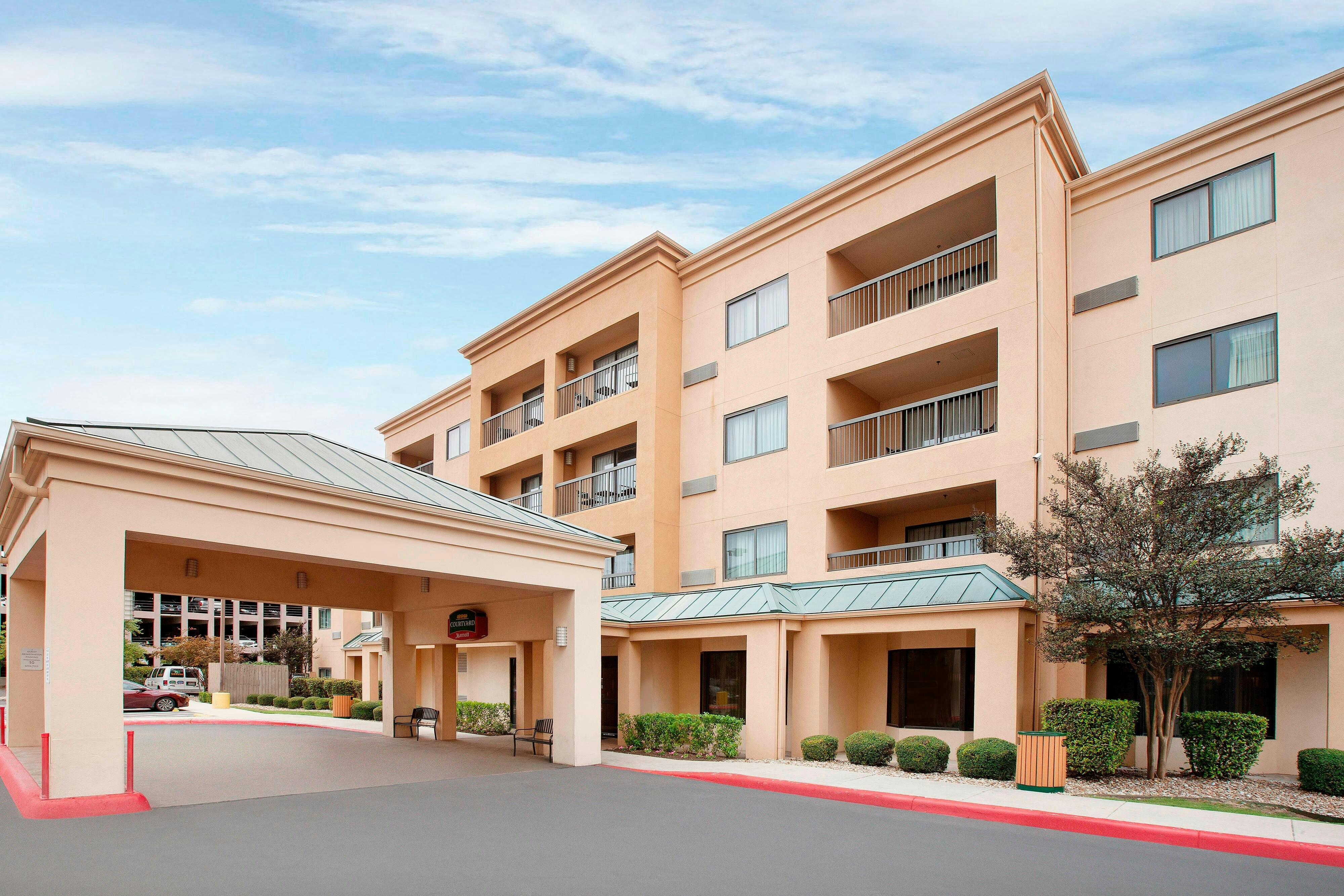 Courtyard San Antonio Airport North Star Mall 2/42