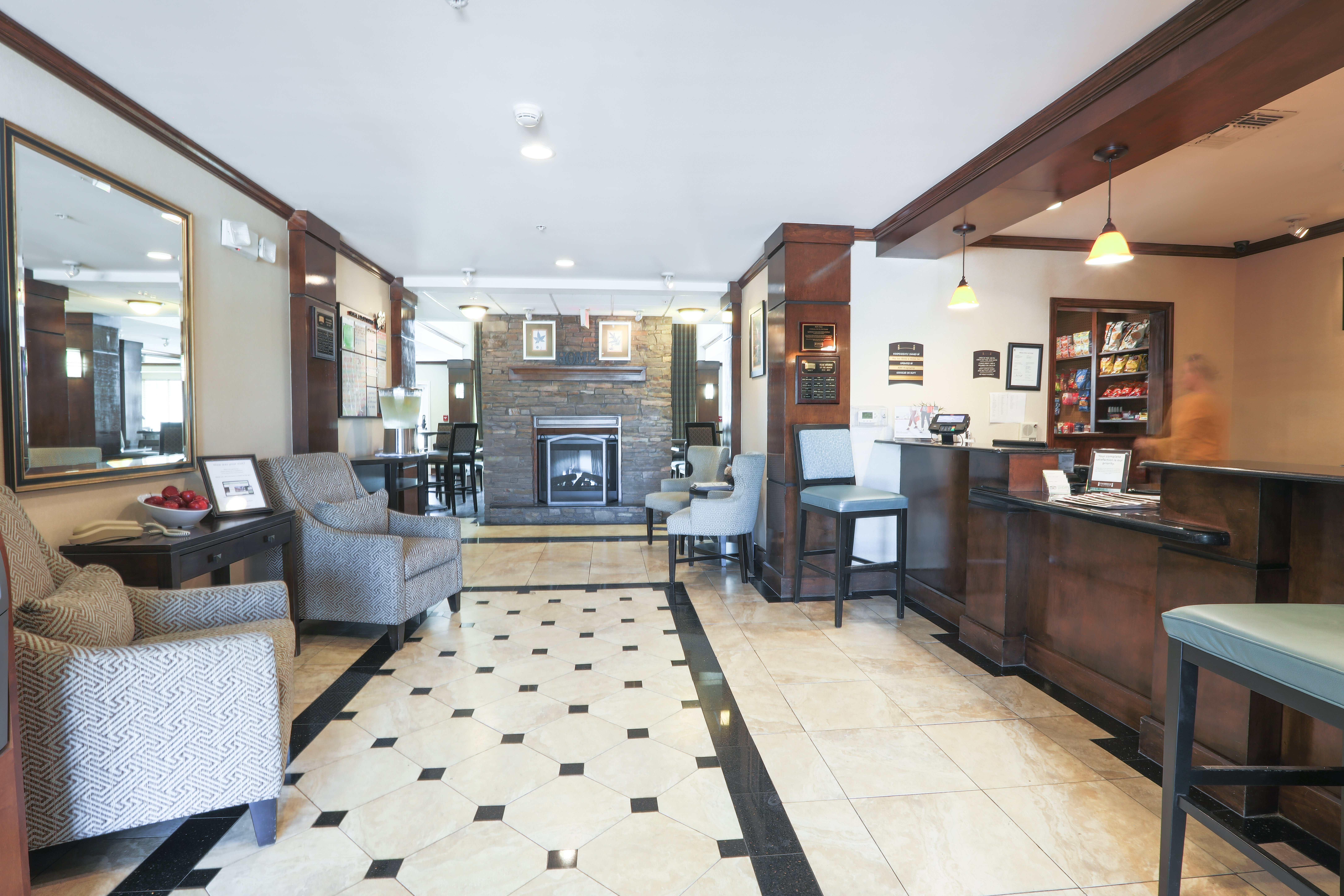 STAYBRIDGE SUITES AUSTIN AIRPORT 8/50