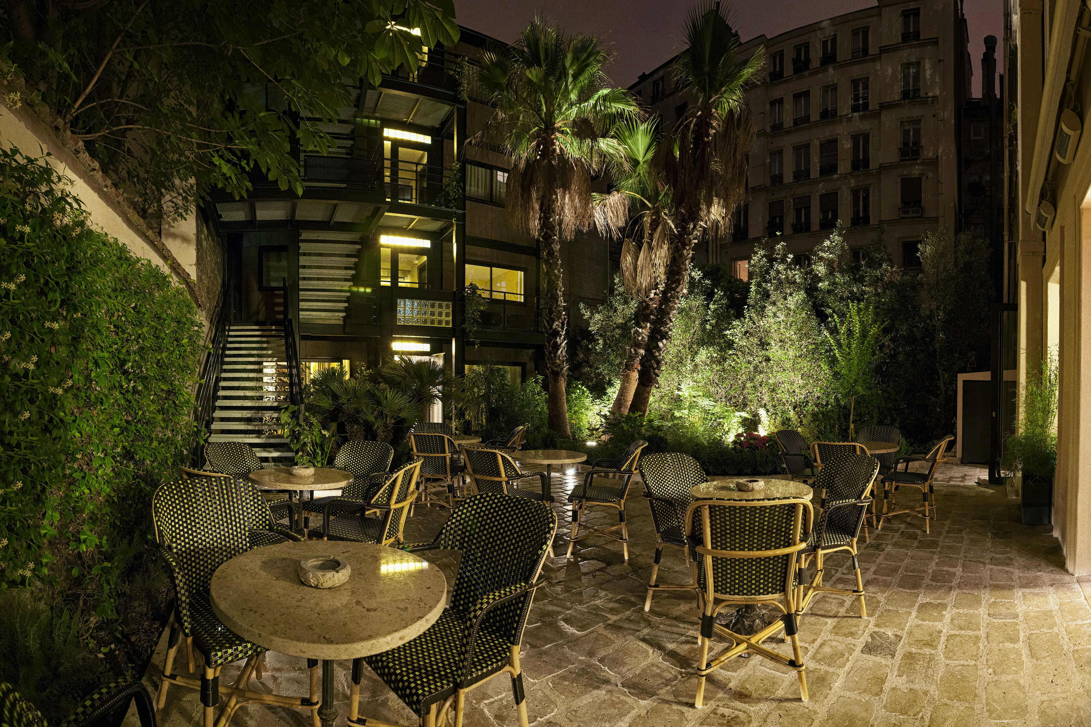 B Montmartre Hotel 45/51
