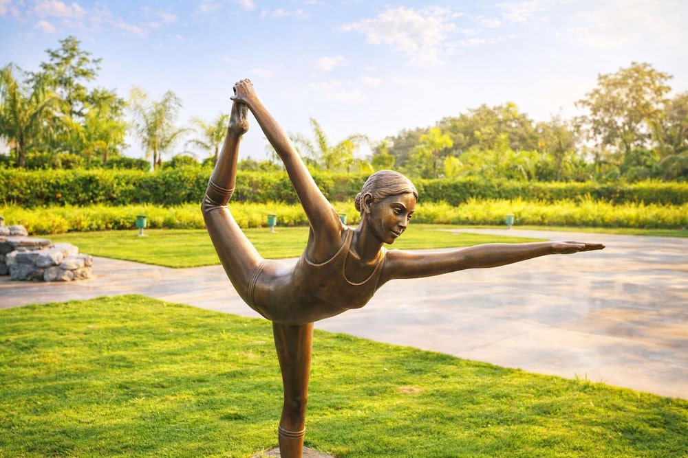 Vivanta Ekta Nagar, Statue of Unity 52/56