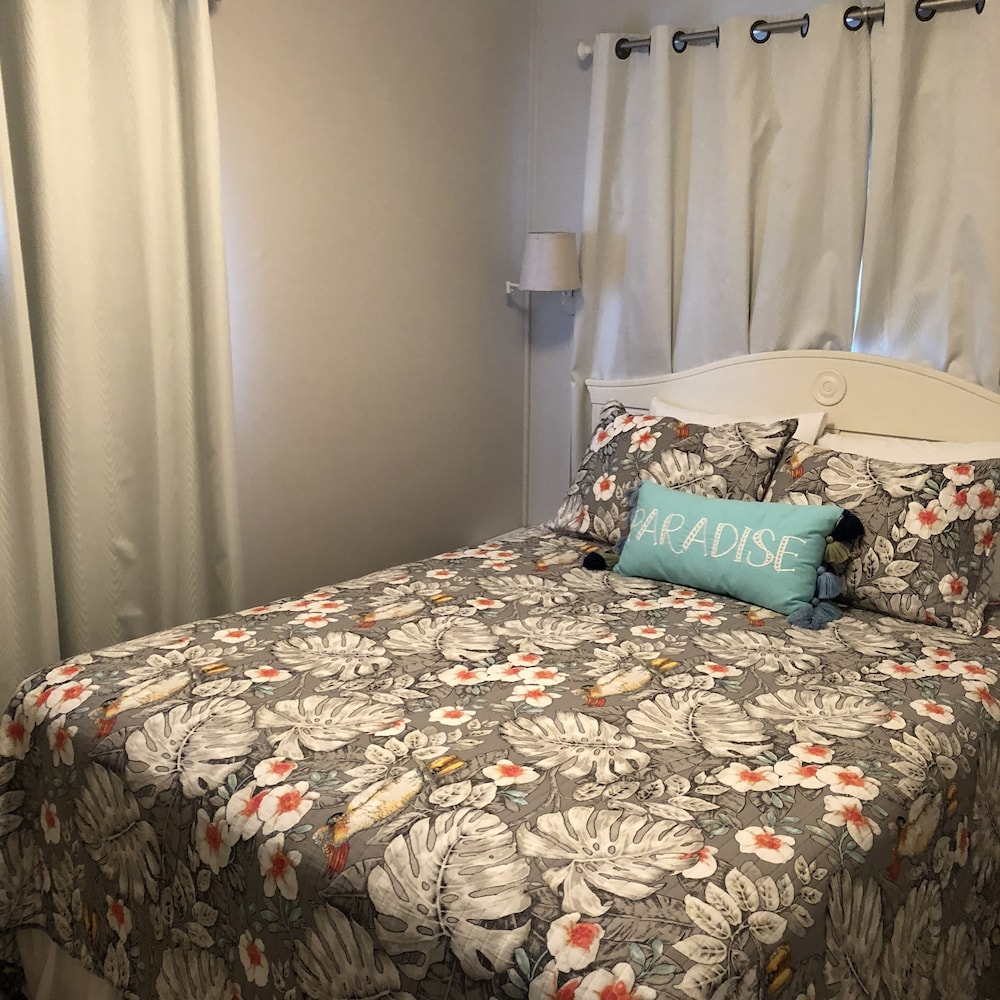 1 BEDROOM, VILLA, BEACH VIEW