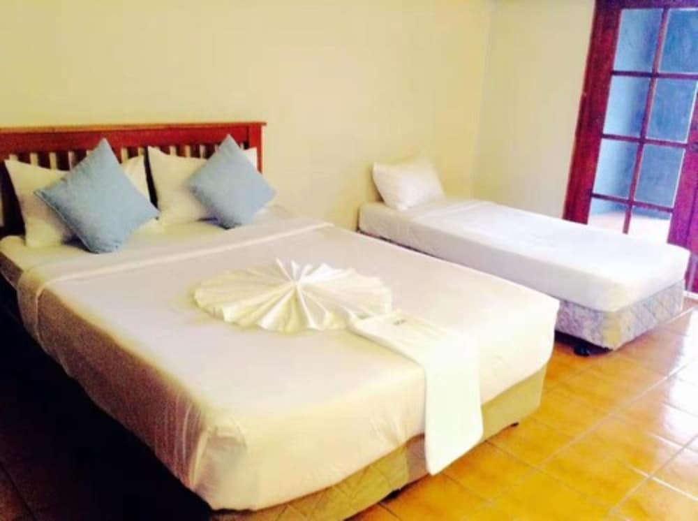Southern Cross Hotel Fiji 13/57