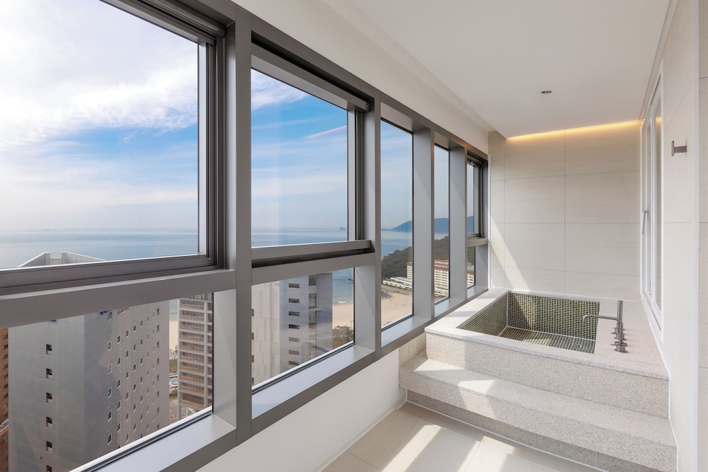 NewCZ Haeundae Residence 44/65
