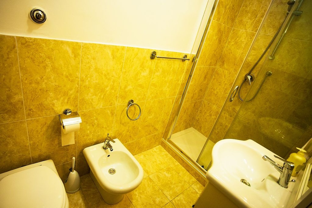 Domina Popolo B&B 37/47