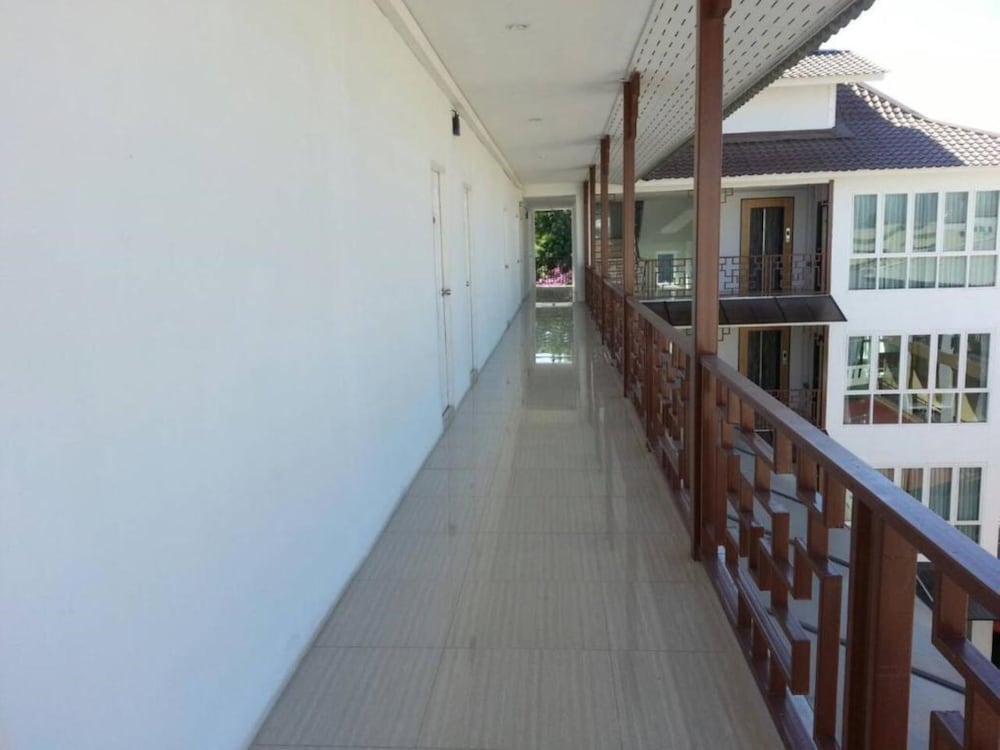 Inn Kham Apartment 5/47