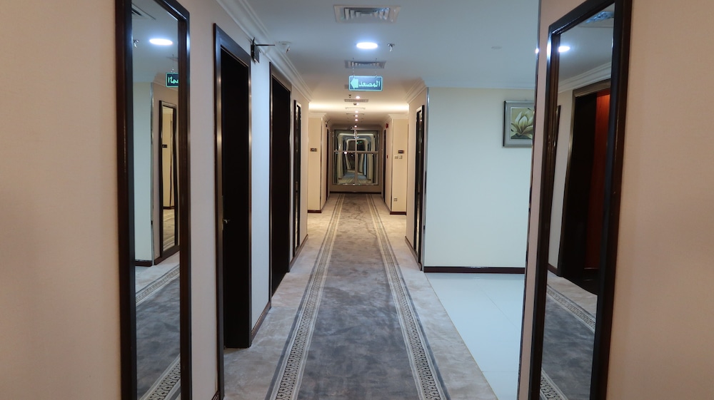 فندق اللوتس(Lotus Hotel) 28/47