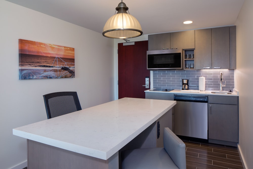 Hyatt House Lewes Rehoboth Beach 35/47