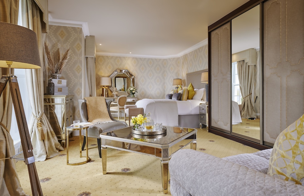 Hayfield Manor Hotel 35/63