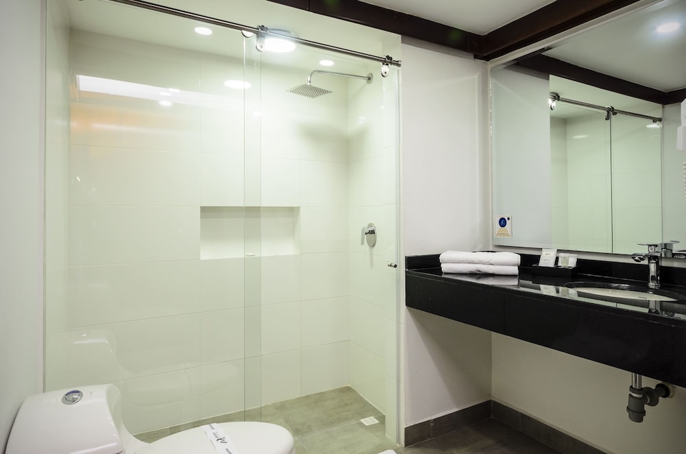 TRAVELERS APARTAMENTOS Y SUITES CONDOMINIOPLENITUD 62/67