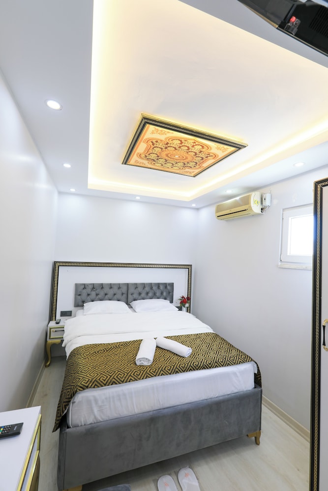 BASIC, DOUBLE BED