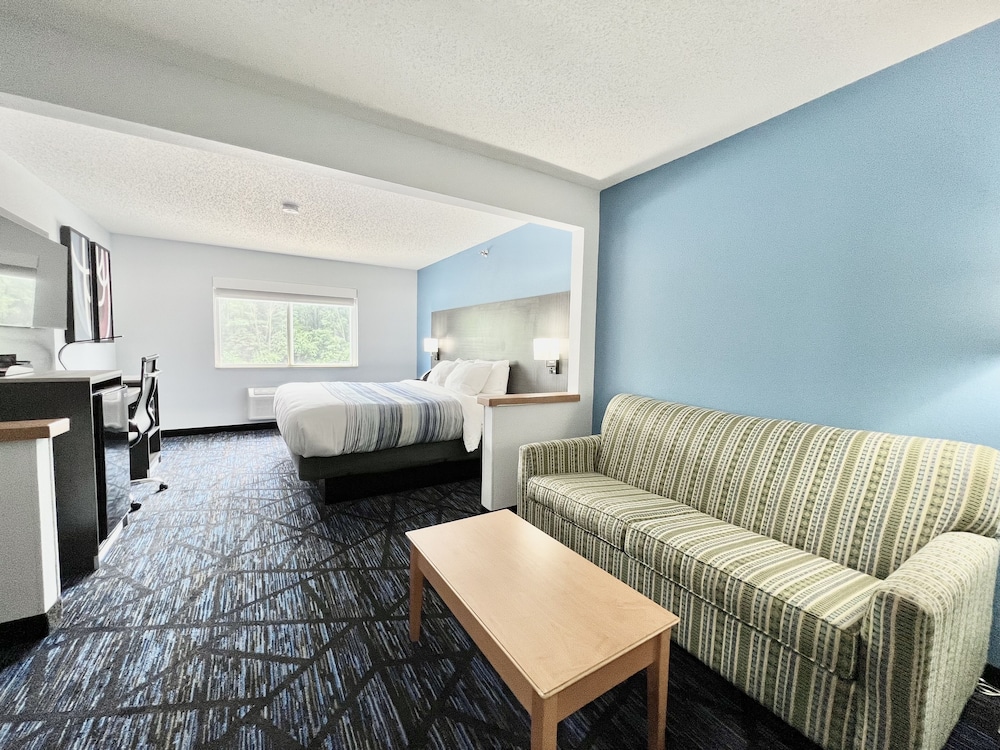 AmericInn by Wyndham Quincy 19/32