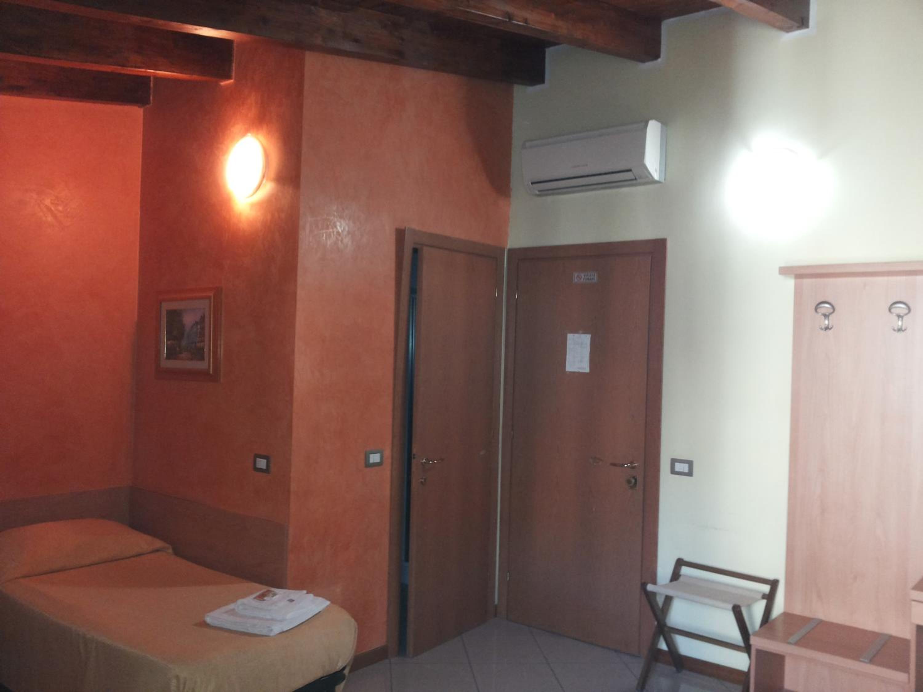 Hotel Le Querce 28/50
