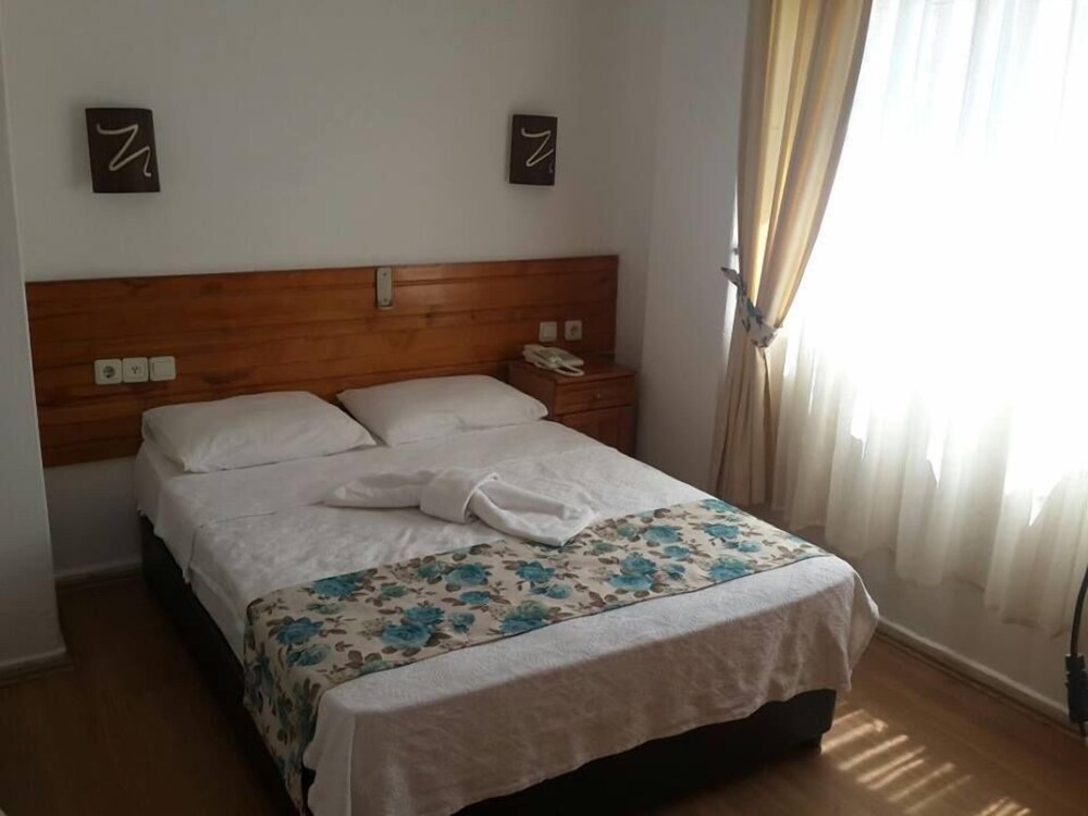 Chronos Beach Hotel 17/50