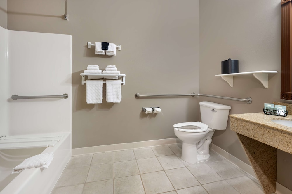 Best Western Wheatland Inn 41/47