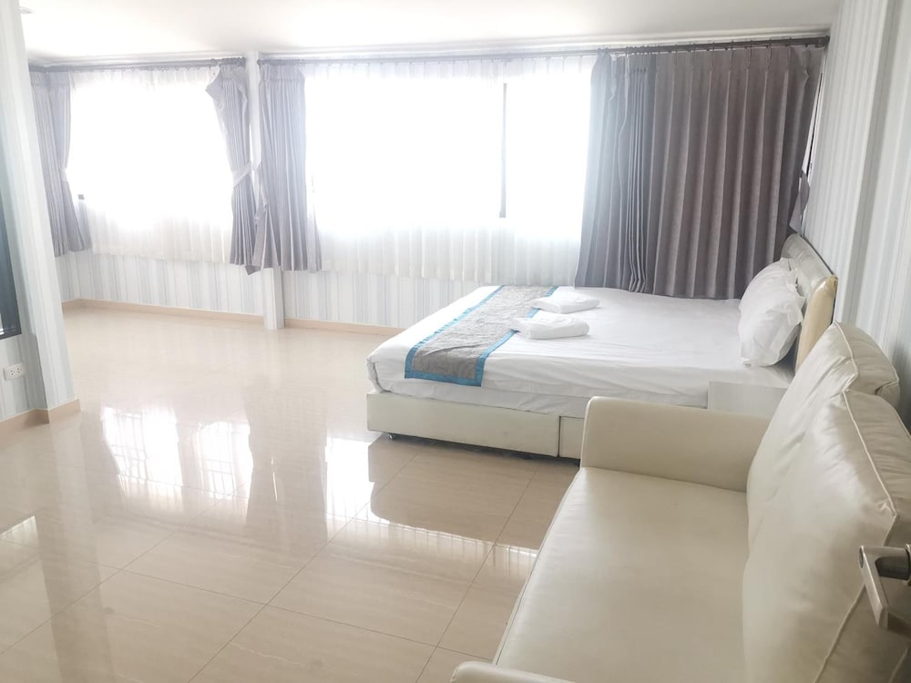 Abani Jomtien Inn 18/50
