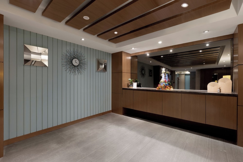 Mai Hotel Nanjing 9/66